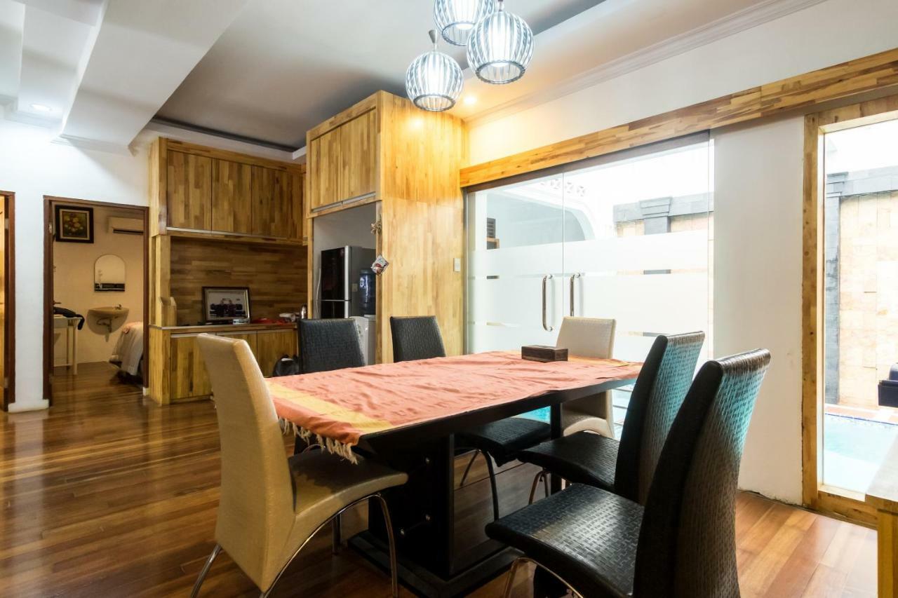 Oyo 619 Naufal Guest House Syariah Medan Dış mekan fotoğraf